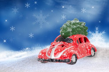 Noel tebrik kartı şablonu. Karla kaplı kırmızı araba oyuncağı.