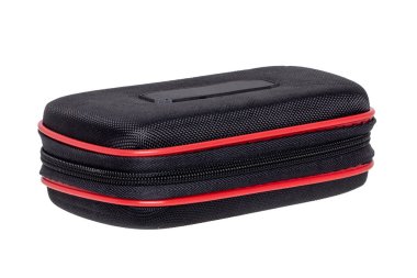 Endüstriyel bıçak için siyah bir ahır çantasına yakın çekim.