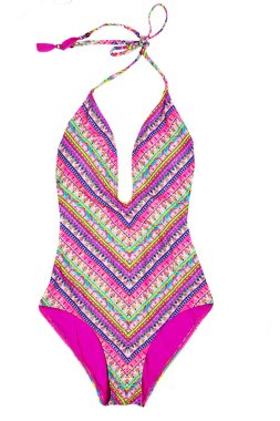 Mayolar izole edilmiş. Beyaz arka planda izole edilmiş zarif, seksi, çok renkli bir mayo. Modaya uygun mayo..