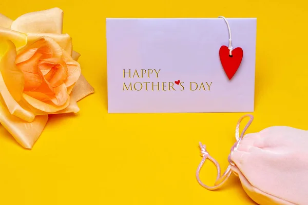 День Матері Вітальна Листівка Крупним Планом Красиве Жовте Цвітіння Квітки — стокове фото