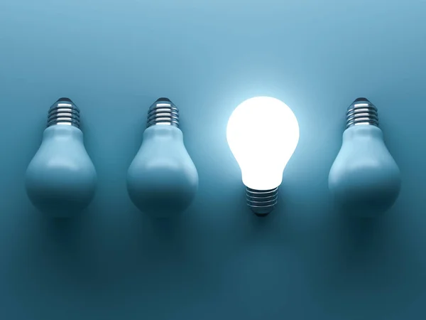1 つ白熱電球反射、個性さまざまな創造的なビジネスの明るい考えの概念と背景が緑色に点灯していない白熱電球から目立ちます。3 d のレンダリング — ストック写真