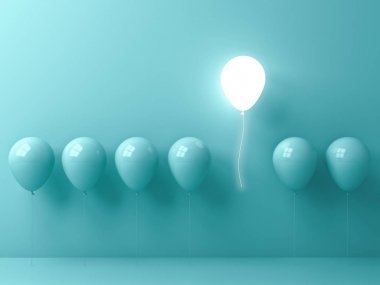 Kalabalık ve farklı kavramı, diğer yeşil balonlar uzak pencere yansımalar ve gölgeler ile açık yeşil pastel renk duvar arka plan üzerinde uçan bir ışık balon göze çarpıyor. 3D render
