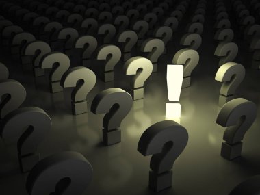 Bir ışık ünlem işareti soru işaretlerinden yansıması ile ayakta. 3D render.