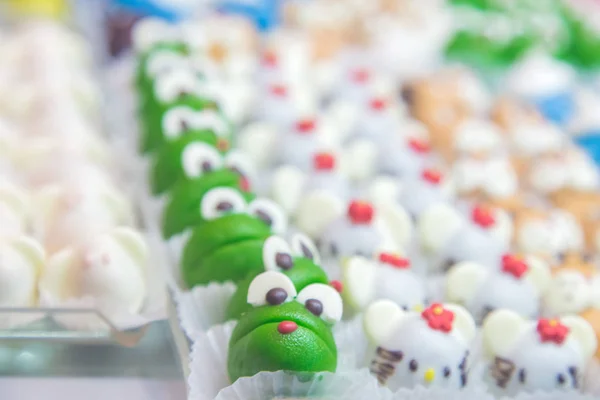 Babykuchen mit Form des Tierreichs. Nahaufnahme — Stockfoto