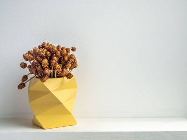 Modern geometrik beton ekiciler. Güzel boyanmış beton p