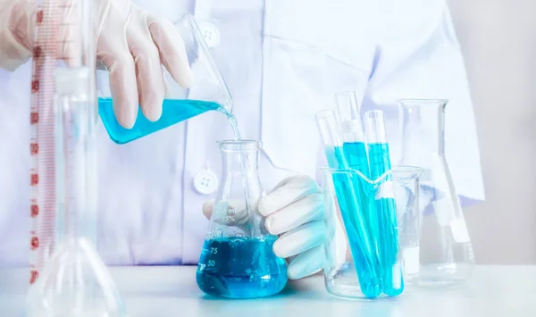 Primer Plano Los Tubos Ensayo Concepto Investigación Desarrollo Laboratorios Científicos — Foto de Stock