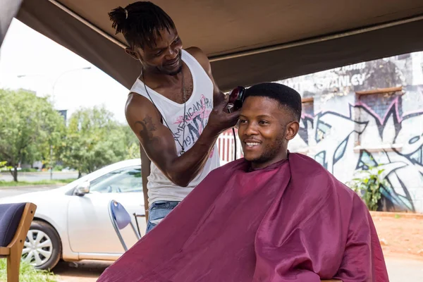 Johannesburg South Africa February 2018 Man Having Haircut Informal Barber — Stock Photo, Image