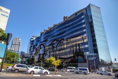 Katherine ve Batı Sandton