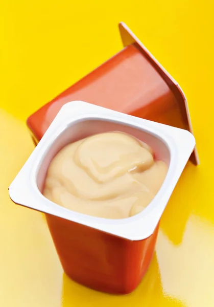 Cream caramel yoghurt — Stock Photo, Image