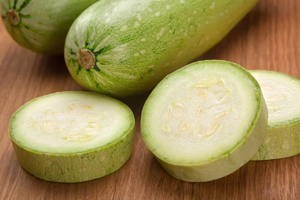 Fetta di verdure di zucchine — Foto Stock