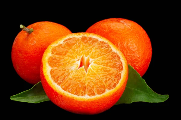 Clementine Zitrusfrüchte Nahaufnahme Isoliert Auf Schwarz — Stockfoto