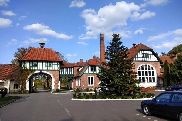 Maiolica factory at Hohenzollern manor in Kadyny, Poland — Stock fotografie