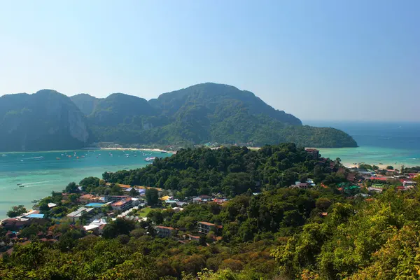 Panorama ostrova Phi Phi Don, provincie Krabi, Thajsko — Stock fotografie