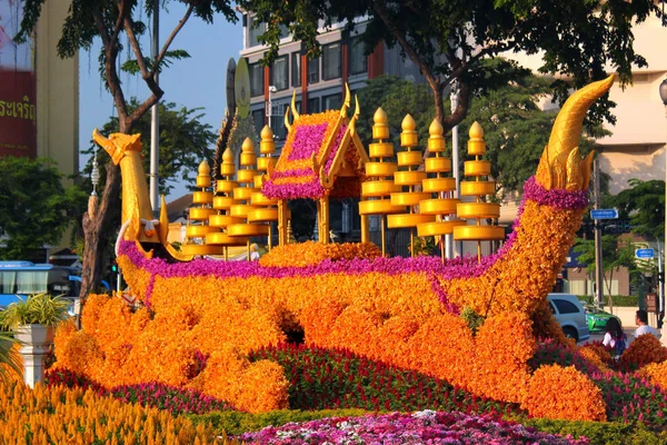 Dekorative königliche Barke in Bangkok, Thailand — Stockfoto