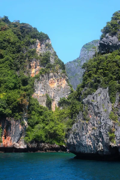 Phi Phi Le Island v provincii Krabi, Thajsko — Stock fotografie