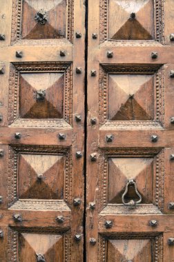 eski ahşap portal doku