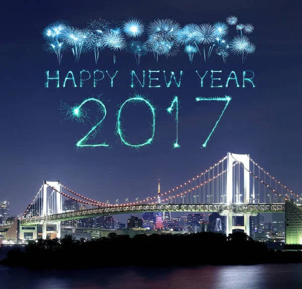 2017 r. nowy rok fajerwerki nad Tokio Rainbow Bridge nocą, Odai — Zdjęcie stockowe