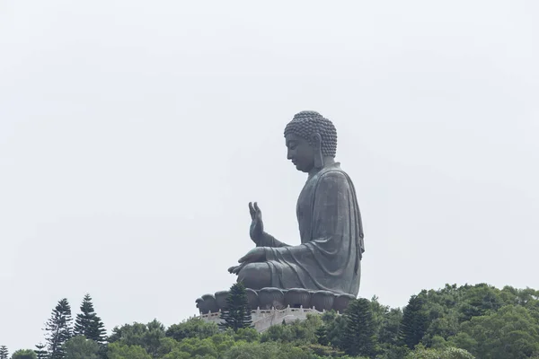 Big Buddha, Wahrzeichen bei nong ping, hong kong — Stockfoto