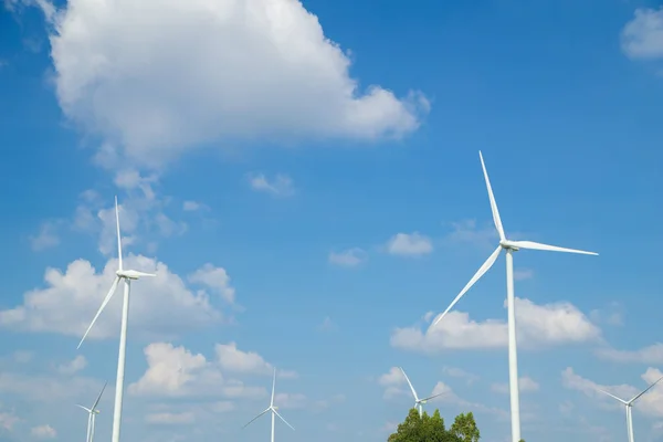 Wind Turbine in wind farm with sky — Stock Photo, Image