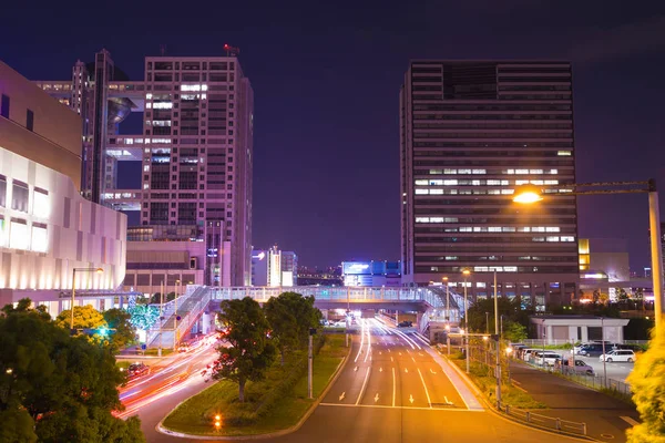 Вулиці та місто переглянути вночі, Токіо, Японія — стокове фото