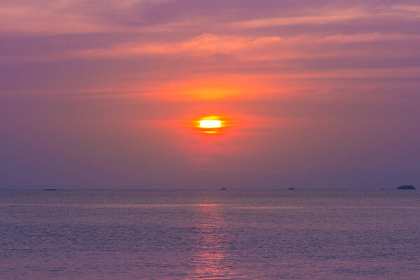 Beautiful sunset over sea