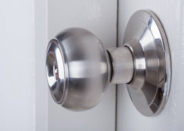 Alüminyum Kapı kolu beyaz kapı 