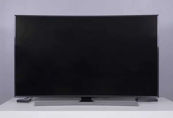 LED-Fernseher am Stand — Stockfoto