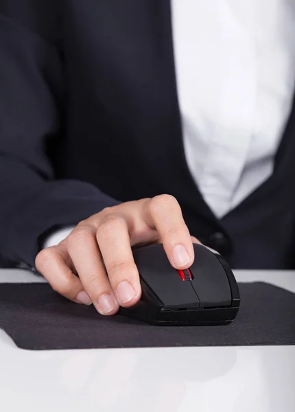 Hand working with mouse of computer — Stock Photo, Image