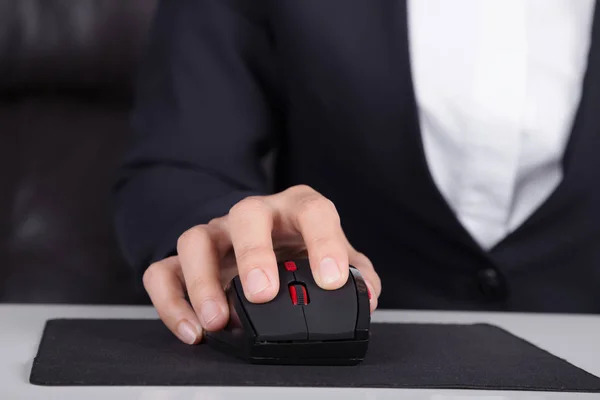 Passa a trabalhar com o mouse do computador — Fotografia de Stock