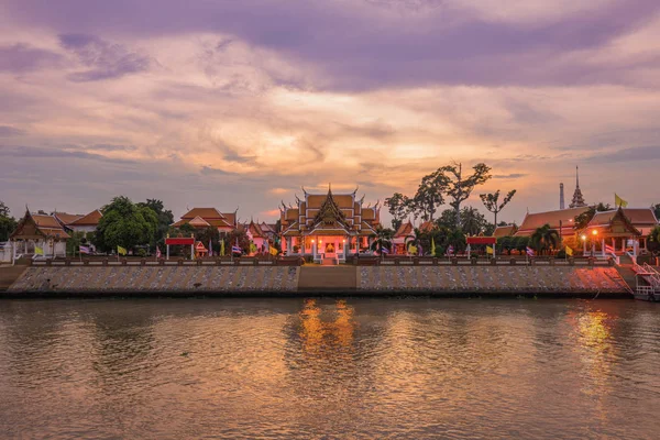 アユタヤ、タイのワット kasattrathirat worawihan 寺院 — ストック写真