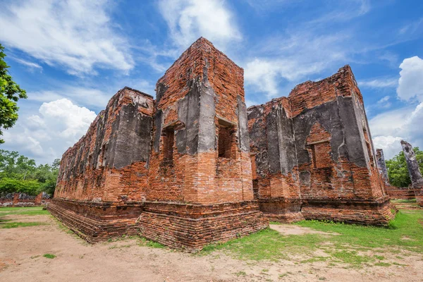 Ruinas de Wat Phra Si Sanphet en el parque histórico de Ayutthaya, Thail —  Fotos de Stock