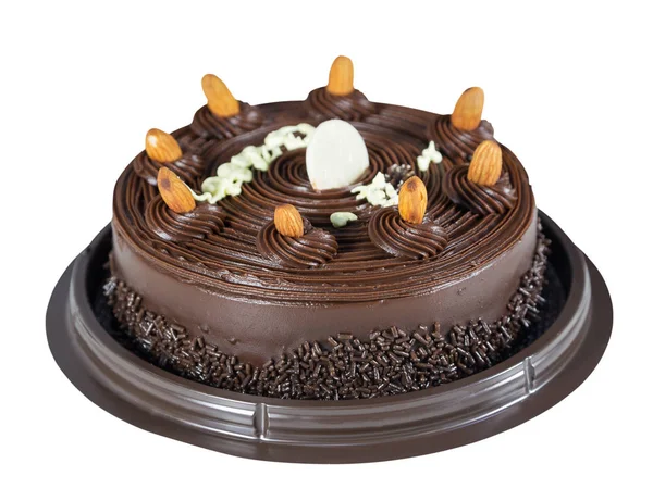 Шоколадный торт изолированы на белом фоне — стоковое фото
