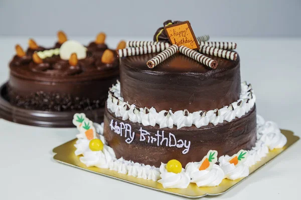 Два шоколадных торта — стоковое фото