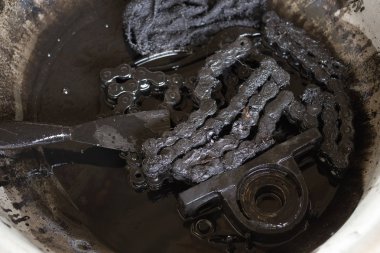 zincir ve rulman makine gövdesi