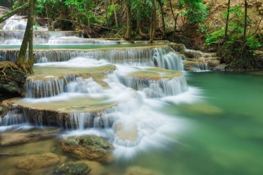 Düzey 1 Khuean Srinagarindra Nati Huay Mae Kamin şelale
