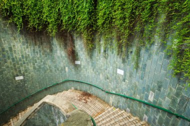 Fort Canning Parkı, Singapor, yeraltı geçidi merdiven