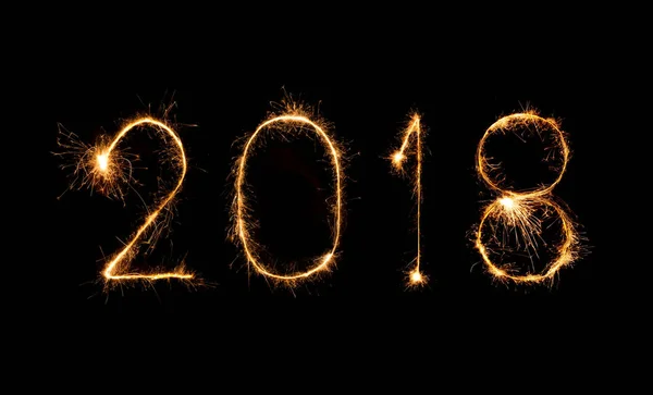 Felice anno nuovo 2018 scritto con fuochi d'artificio Sparkle — Foto Stock