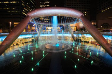 Servet çeşme ışık göstermek, içinde ünlü yerdir 