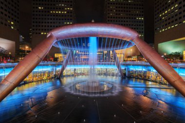 Servet çeşme ışık göstermek, içinde ünlü yerdir 