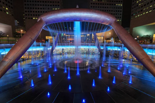 Servet çeşme ışık göstermek, içinde ünlü yerdir 