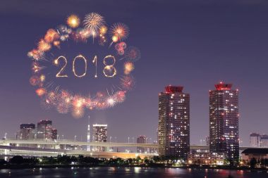 2018 mutlu yeni yıl havai fişek ışıltı geceleri, Odaiba, Tokyo, Japon