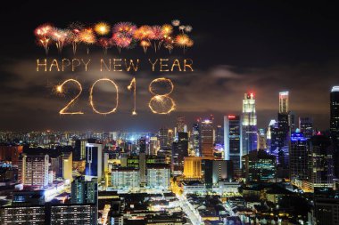 Singapur cityscape gece ile 2018 mutlu yeni yıl havai fişek