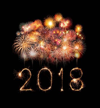 Mutlu yeni yıl 2018 gece Sparkle havai fişek ile