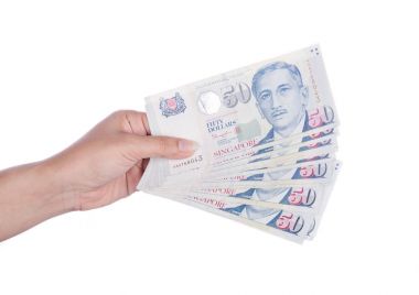 Singapur banknot dolar (50 Sgd) üzerinde beyaz izole el