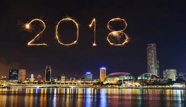 Šťastný nový rok ohňostrojem 2018 Sparkle s panoráma Singapuru — Stock fotografie