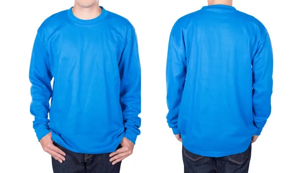 Man in blauw t-shirt met lange mouwen geïsoleerd op witte achtergrond — Stockfoto