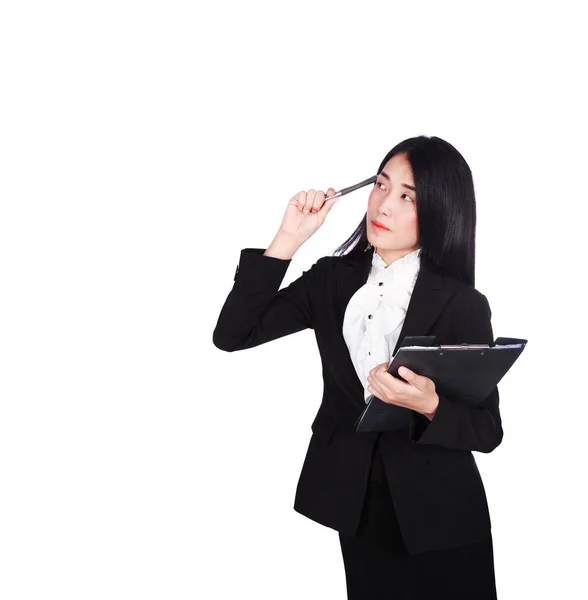 Business kvinna tänka och hålla en Urklipp isolerad på en wh — Stockfoto