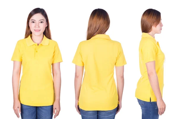 Mulher em camisa de pólo amarelo isolado no fundo branco — Fotografia de Stock