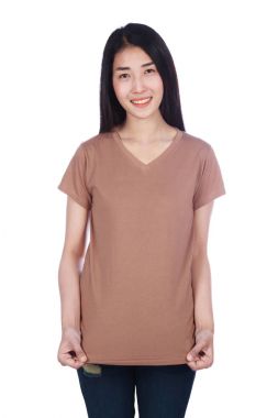 t-shirt beyaz arka plan üzerinde izole kadın