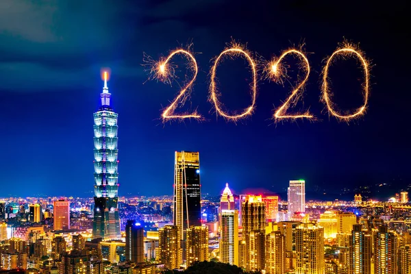 2020 boldog új évet tűzijáték Taipei városkép éjjel, Ta — Stock Fotó